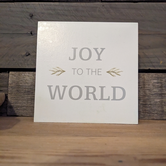Joy to the World Wood Sign Decor NEW SAGE GREEN & WHITE - Picture 5 of 5